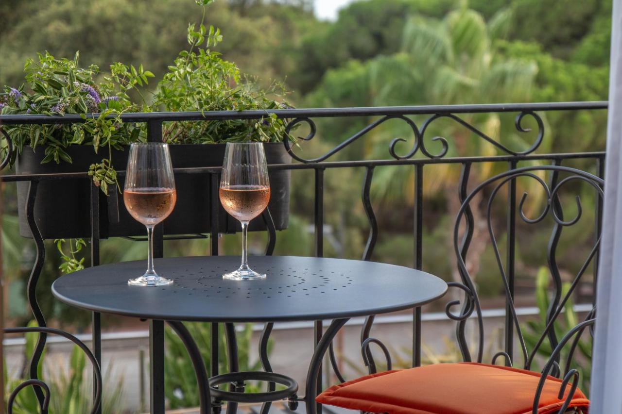 Unique Boutique Hotel Antibes Juan-Les-Pins Dış mekan fotoğraf