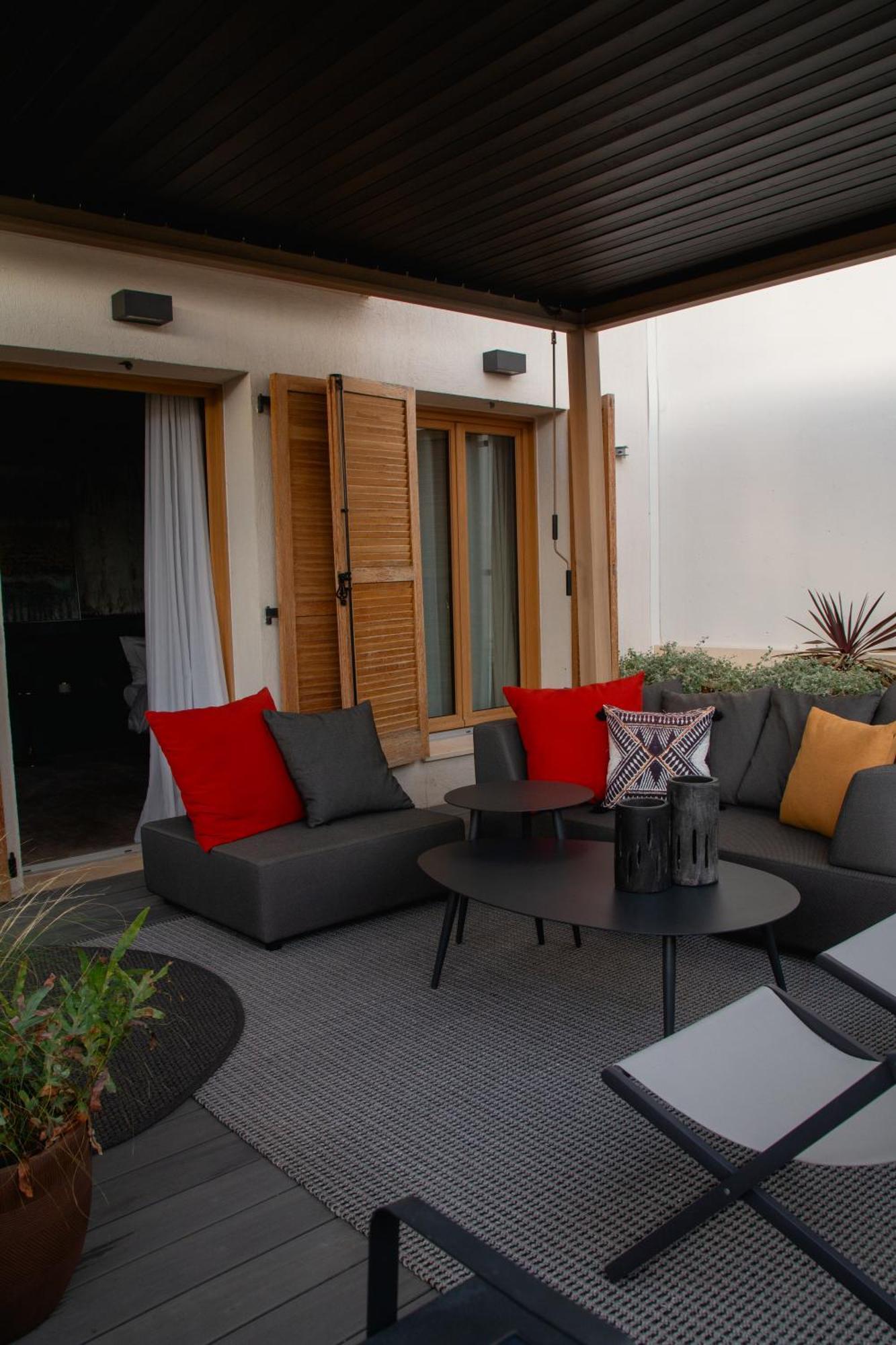 Unique Boutique Hotel Antibes Juan-Les-Pins Oda fotoğraf